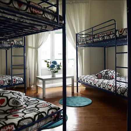 Nicely Hostel *